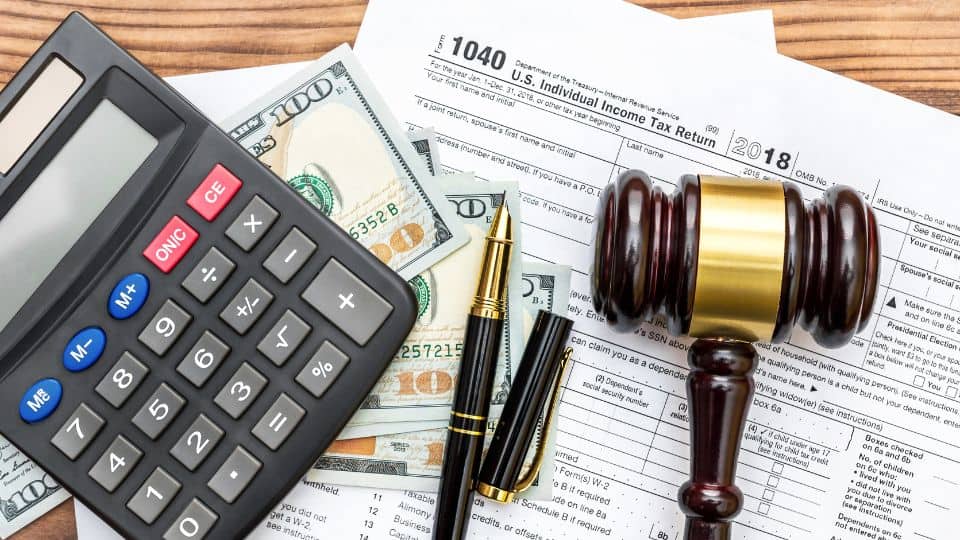 מתי ניתן להוכיח פטור ממס ואיך עורך דין יכול לעזור?